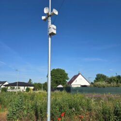 Varovný a informační systém